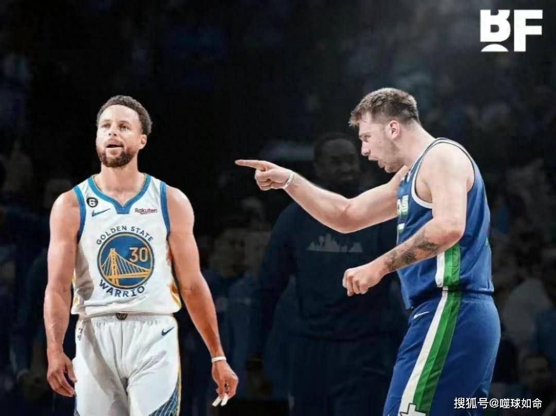 张二毛问：您不在古玩街转转了？不转了。